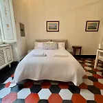 Lovely Piazza Navona Apartment